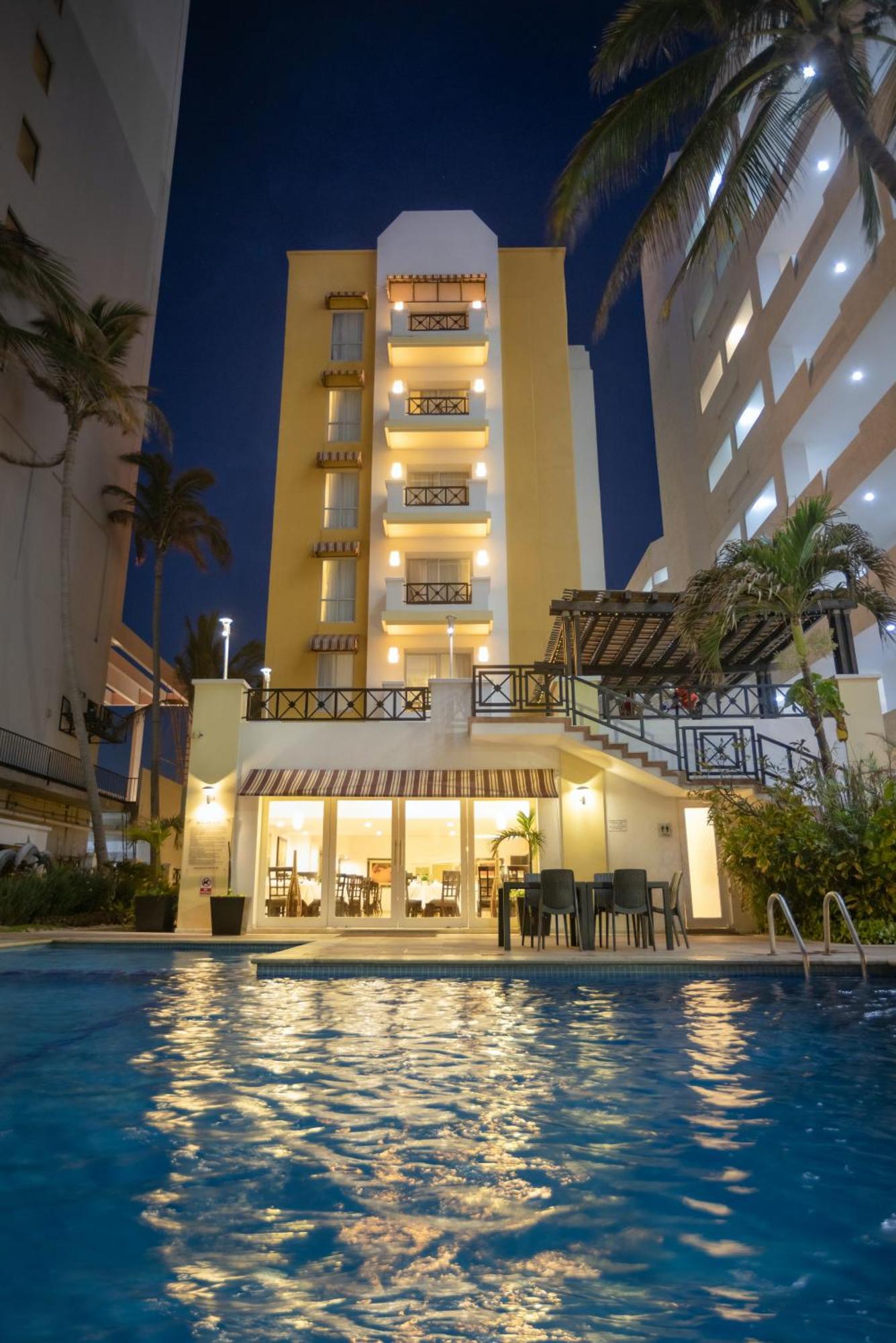 Best Western Hotel Posada Freeman Zona Dorada Mazatlán Eksteriør billede