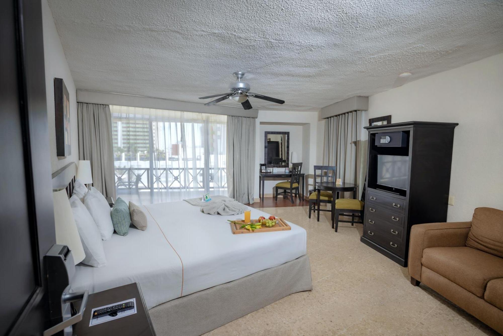 Best Western Hotel Posada Freeman Zona Dorada Mazatlán Eksteriør billede